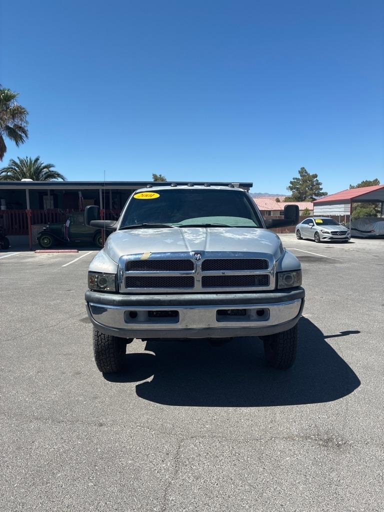 Dodge Ram 3500 Quad Cab Long Bed 4WD 2001