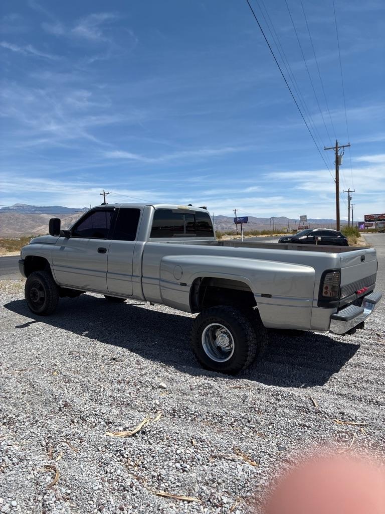 Dodge Ram 3500 Quad Cab Long Bed 4WD 2001