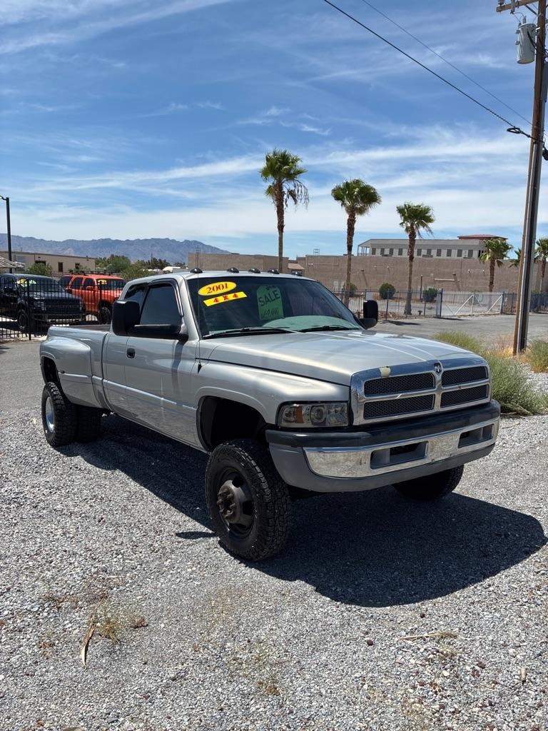 Dodge Ram 3500 Quad Cab Long Bed 4WD 2001