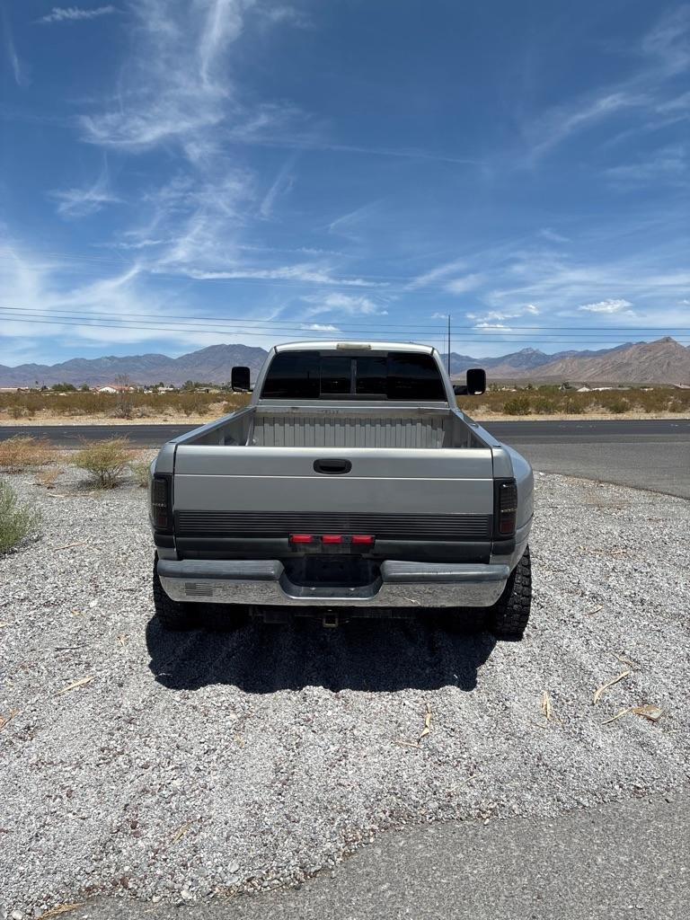 Dodge Ram 3500 Quad Cab Long Bed 4WD 2001