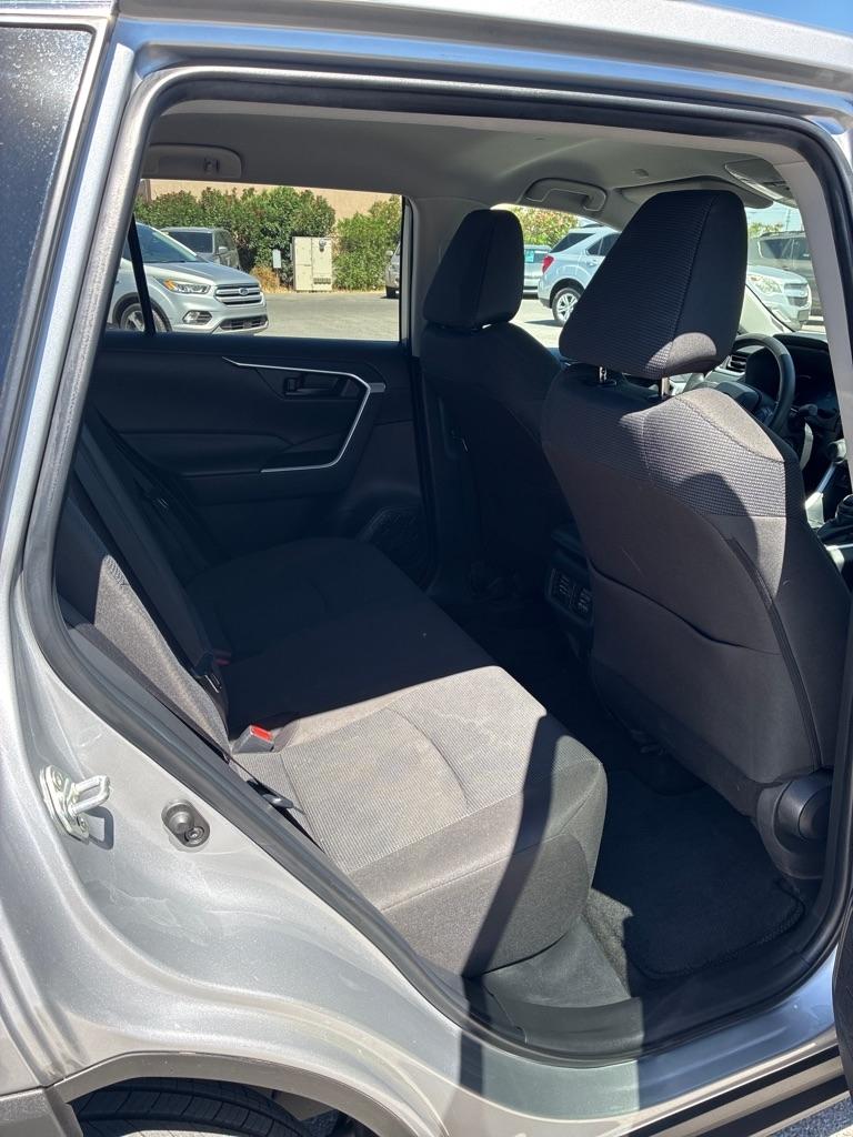 Toyota RAV4 LE AWD 2024