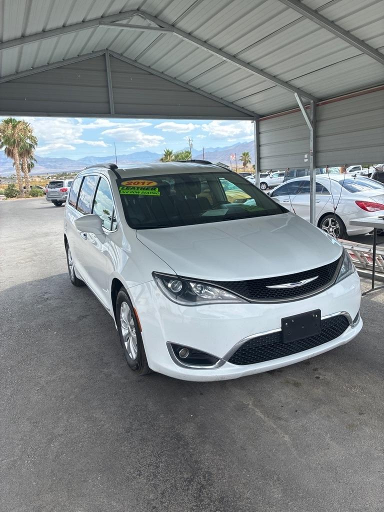 Chrysler Pacifica Touring-L 2017