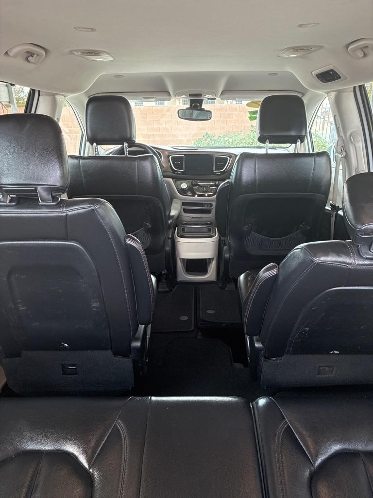 Chrysler Pacifica Touring-L 2017