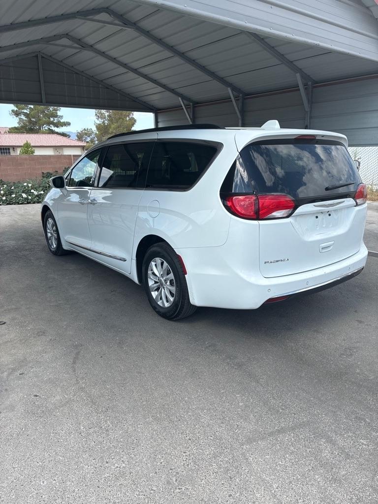 Chrysler Pacifica Touring-L 2017