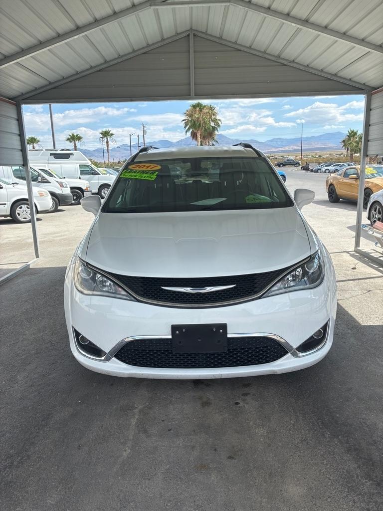 Chrysler Pacifica Touring-L 2017