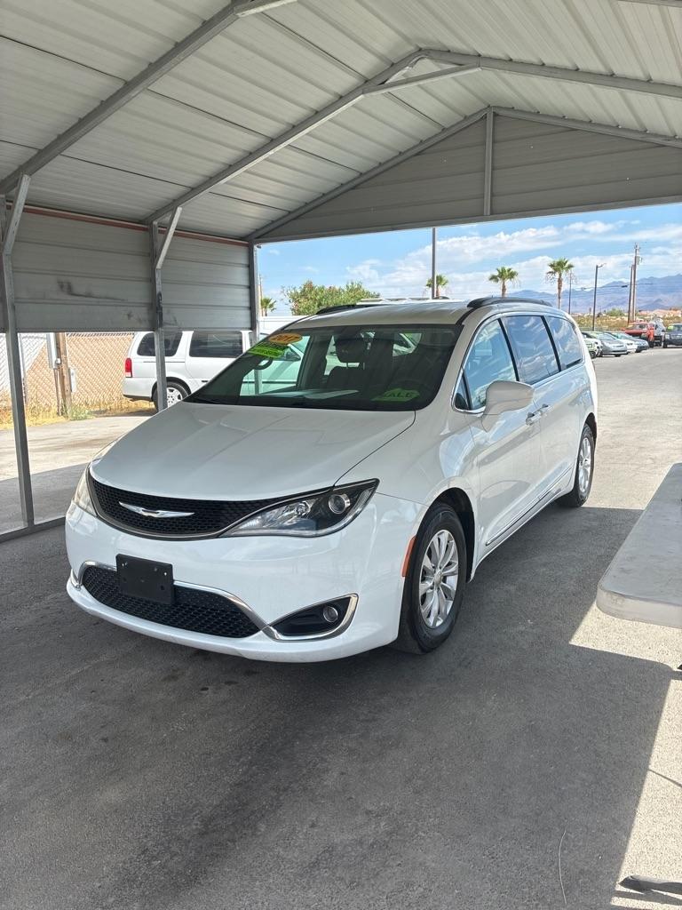 Chrysler Pacifica Touring-L 2017