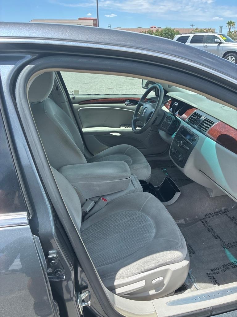 Buick Lucerne CX1 2009