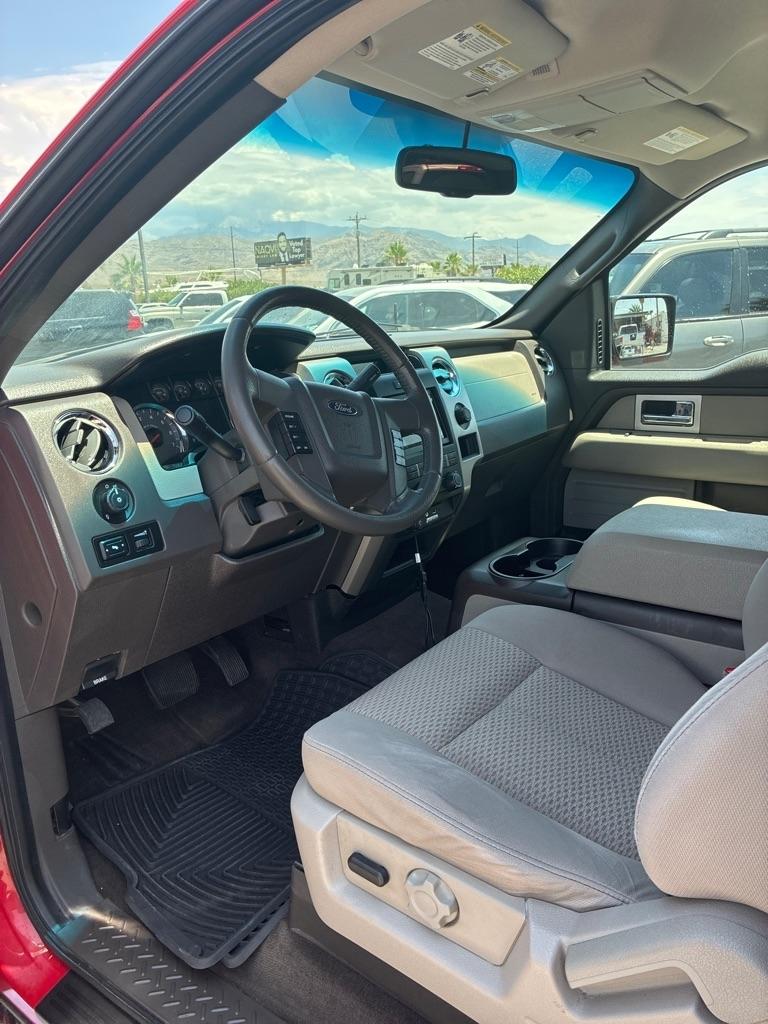 Ford F-150 XL SuperCab 8-ft. Bed 2WD 2010