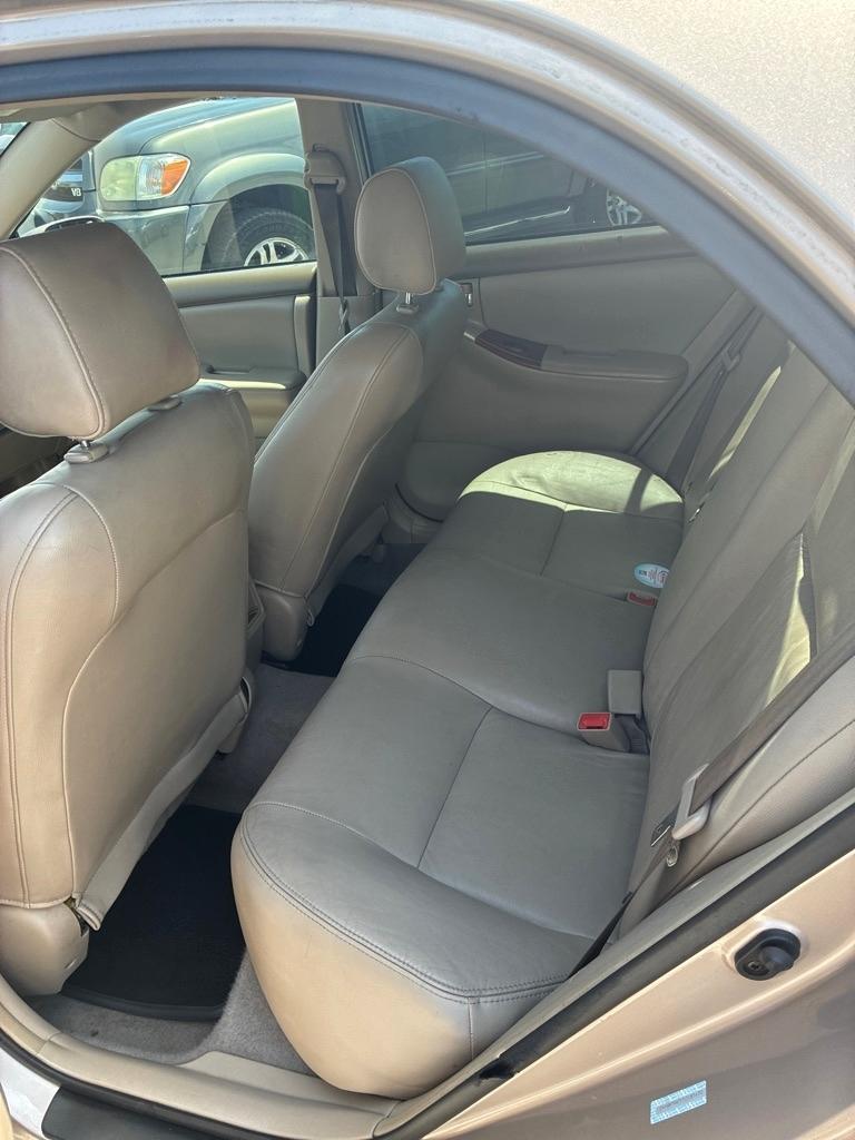 Toyota Corolla CE 2003
