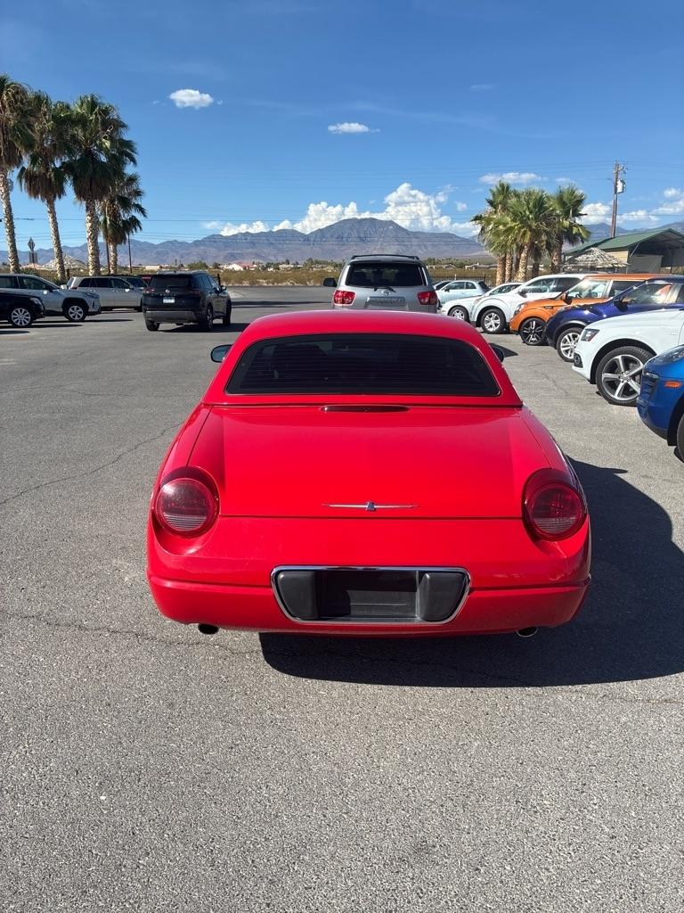 Ford Thunderbird Deluxe 2003
