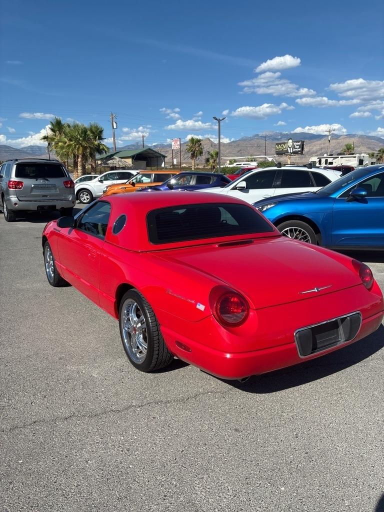 Ford Thunderbird Deluxe 2003