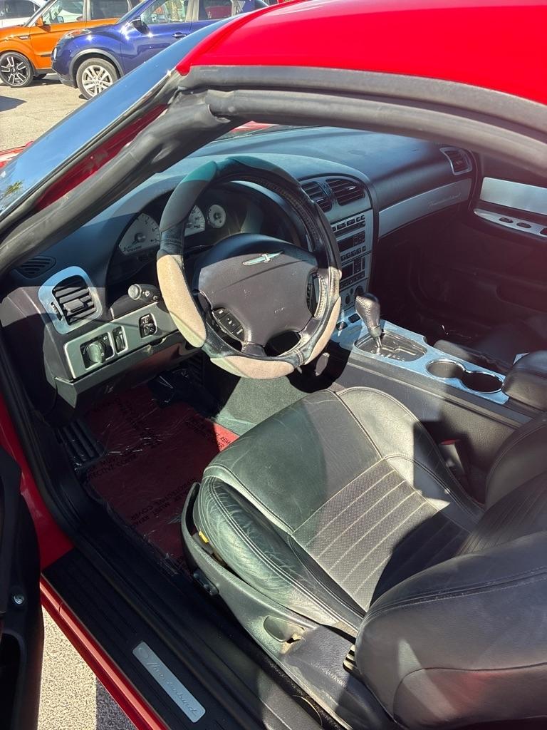 Ford Thunderbird Deluxe 2003
