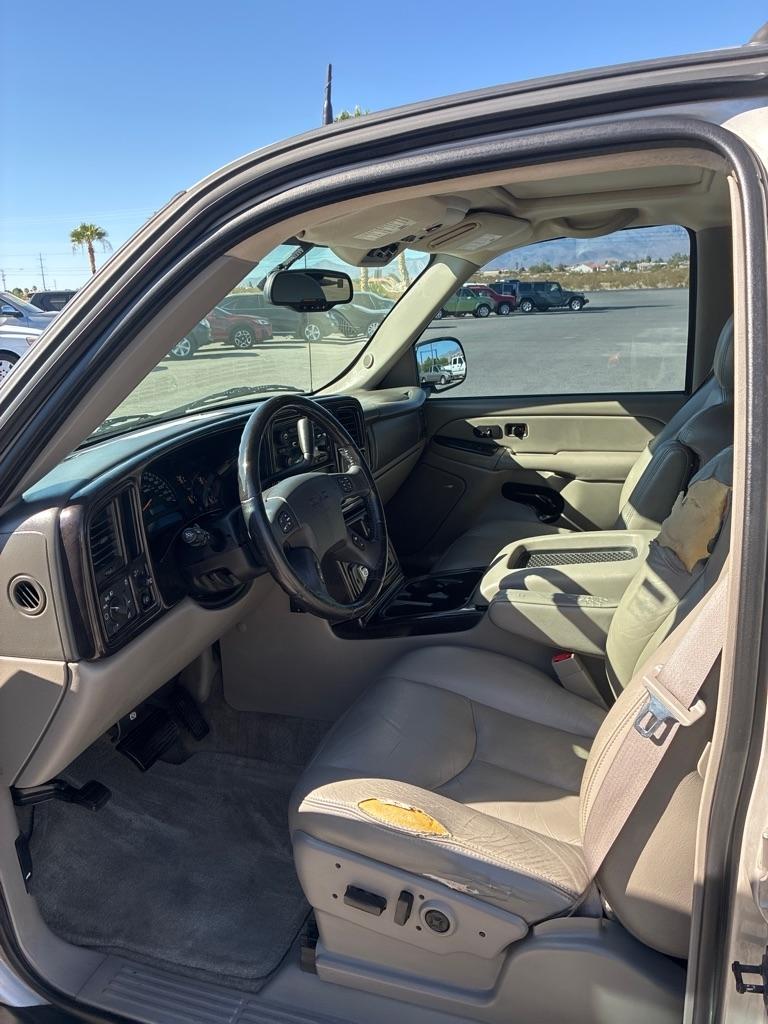 GMC Yukon 2WD 2004
