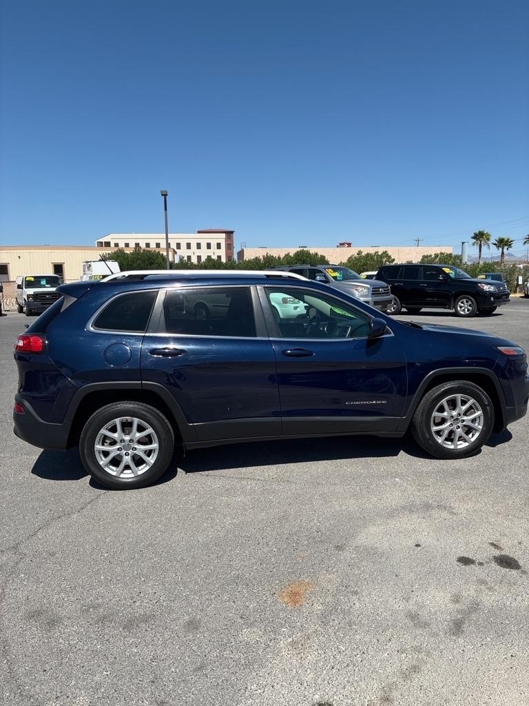 Jeep Cherokee Latitude FWD 2015