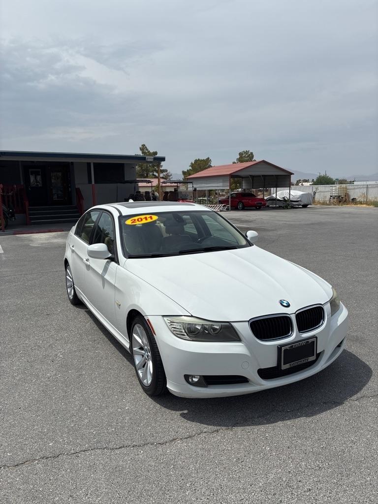 BMW 3-Series 328i SA SULEV 2011