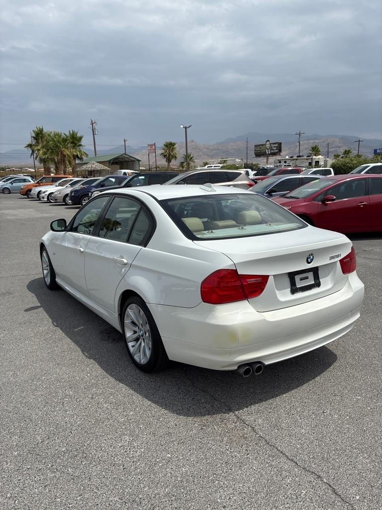BMW 3-Series 328i SA SULEV 2011