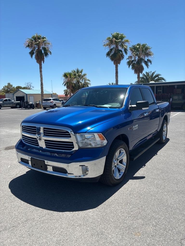 RAM 1500 SLT Crew Cab SWB 2WD 2014