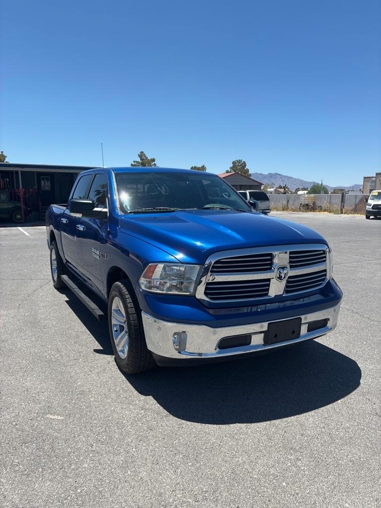 RAM 1500 SLT Crew Cab SWB 2WD 2014