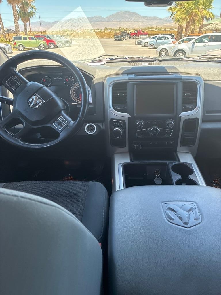 RAM 1500 SLT Crew Cab SWB 2WD 2014