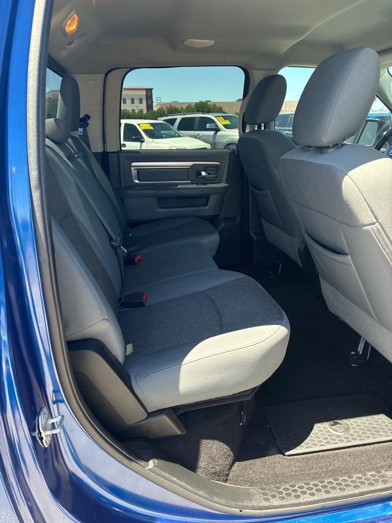 RAM 1500 SLT Crew Cab SWB 2WD 2014