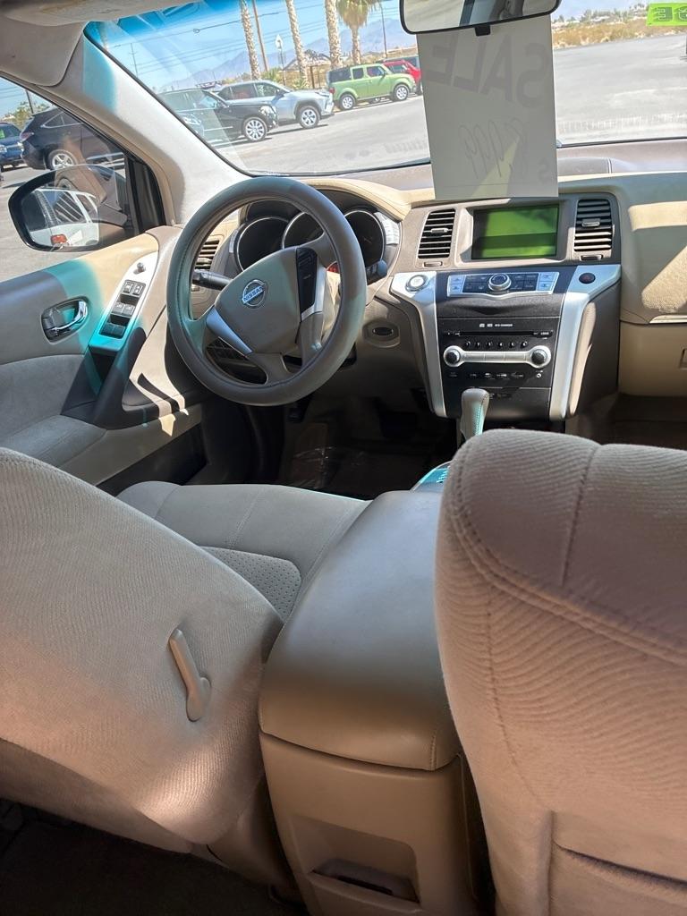 Nissan Murano S 2010