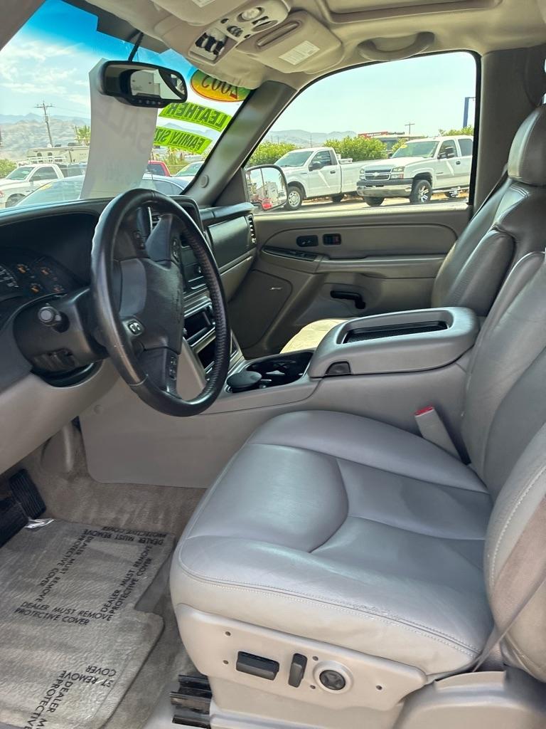 Chevrolet Tahoe 4WD 2005