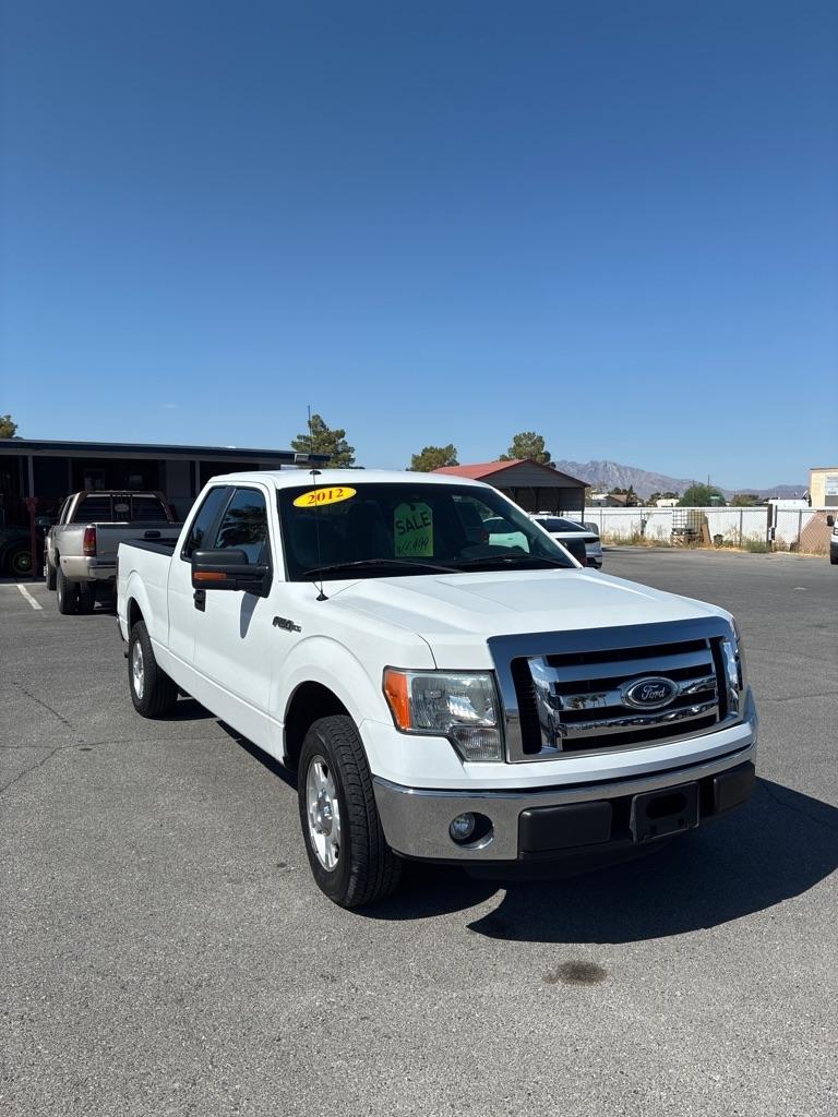 Ford F-150 XL SuperCab 8-ft. Bed 2WD 2012