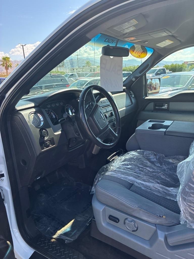 Ford F-150 XL SuperCab 8-ft. Bed 2WD 2012