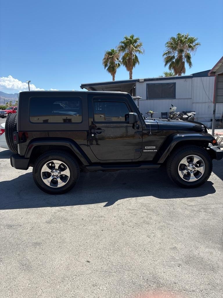 Jeep Wrangler Sport 4WD 2011