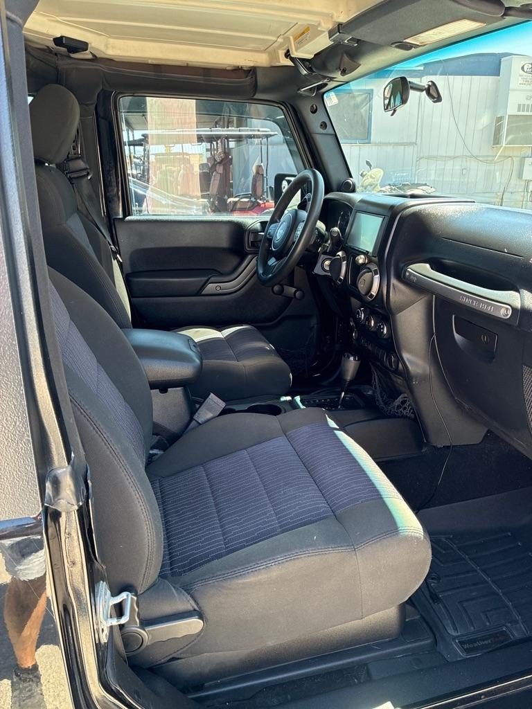 Jeep Wrangler Sport 4WD 2011