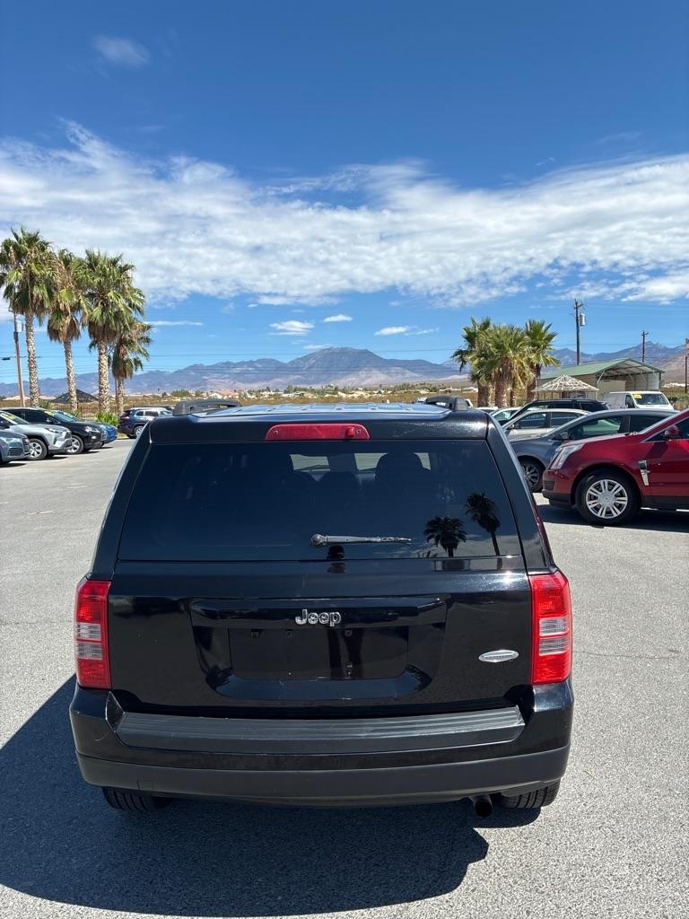 Jeep Patriot Latitude 2WD 2015