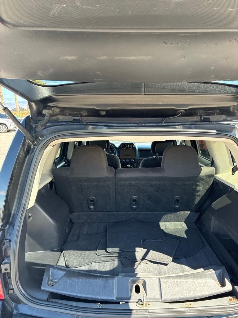 Jeep Patriot Latitude 2WD 2015