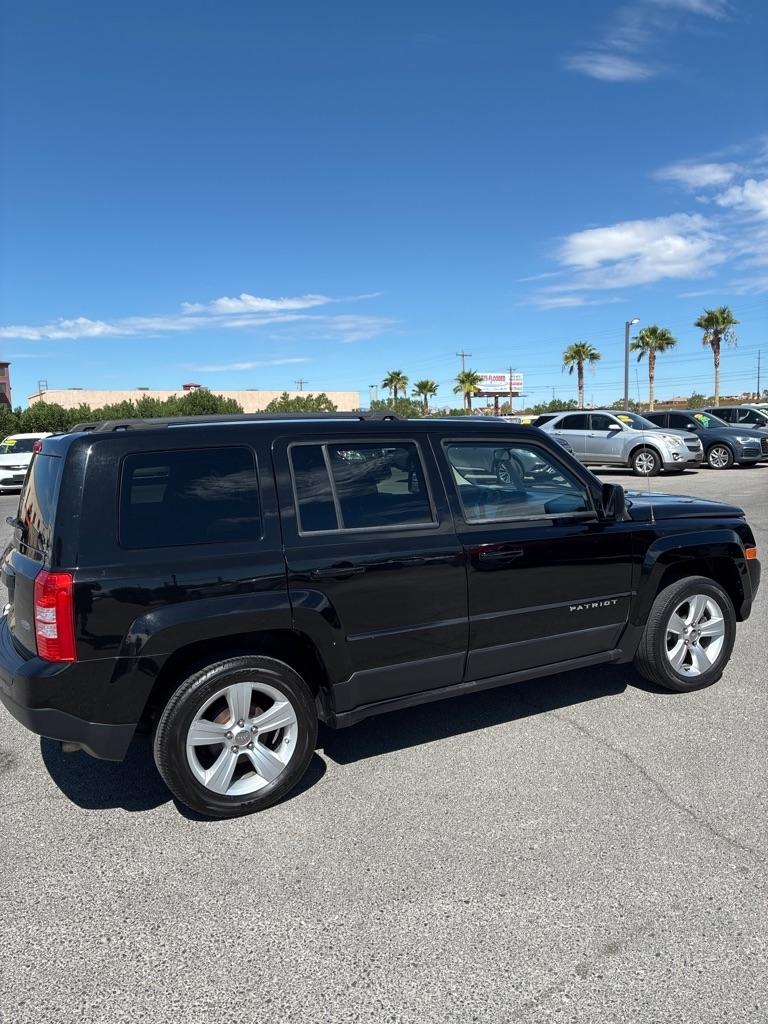 Jeep Patriot Latitude 2WD 2015