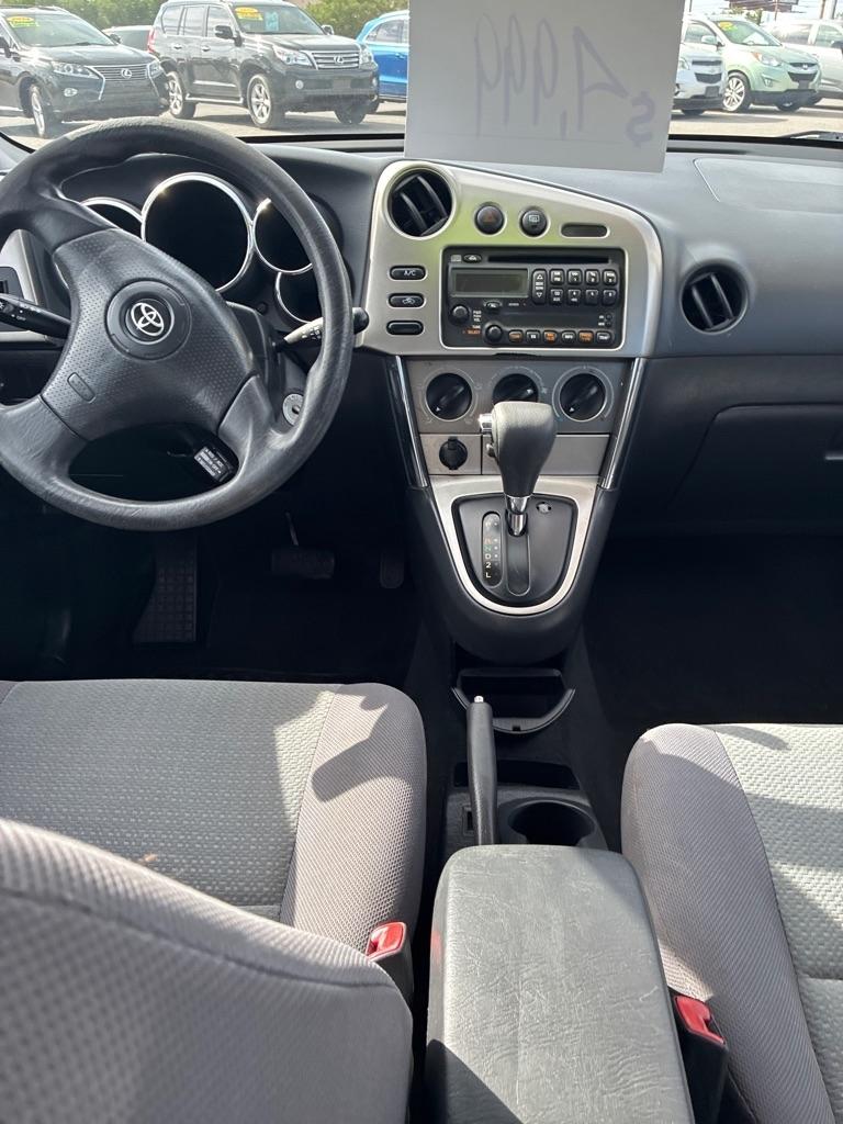 Toyota Matrix XR 2WD 2004