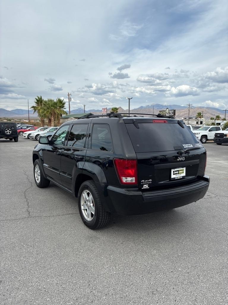 Jeep Grand Cherokee Laredo 4WD 2007