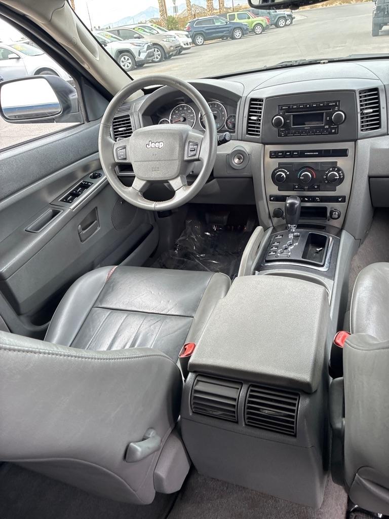 Jeep Grand Cherokee Laredo 4WD 2007