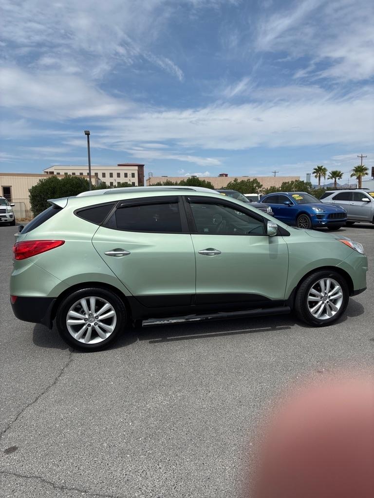 Hyundai Tucson GLS 2WD 2011