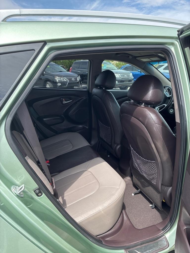 Hyundai Tucson GLS 2WD 2011