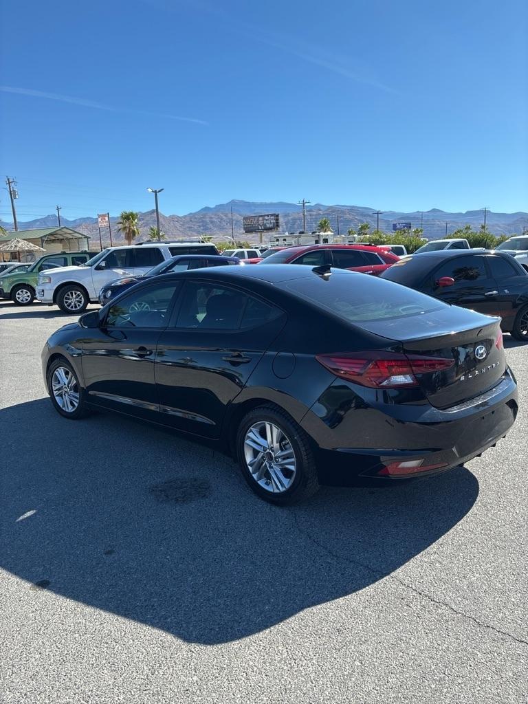Hyundai Elantra Limited 2019