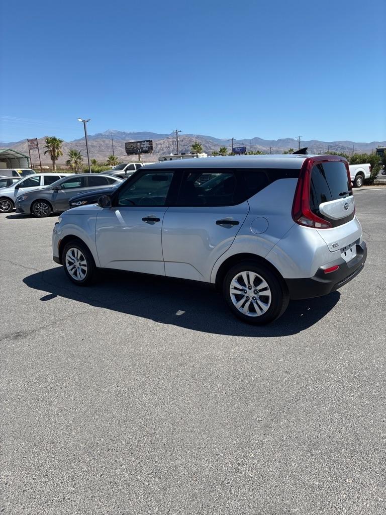 Kia Soul LX 6M 2020