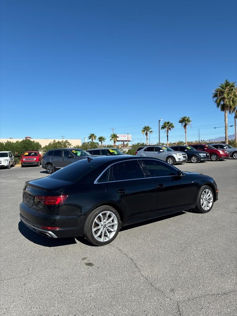 Audi A4 2.0 TFSI Premium quattro 7A 2019