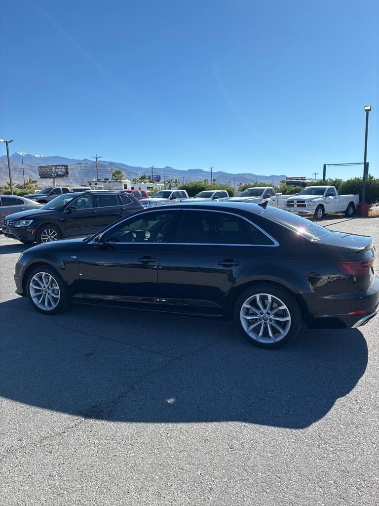 Audi A4 2.0 TFSI Premium quattro 7A 2019