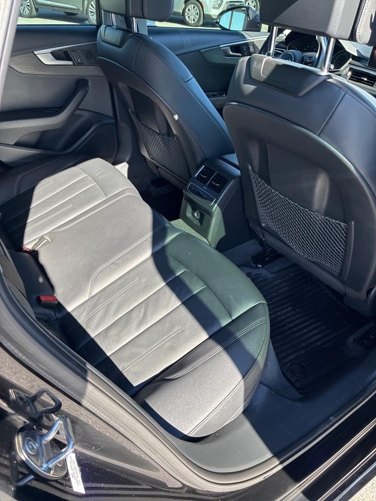 Audi A4 2.0 TFSI Premium quattro 7A 2019