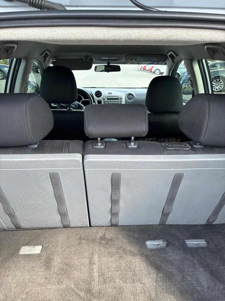 Toyota Matrix S 5-Speed AT 2012