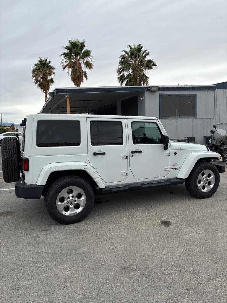 Jeep Wrangler Unlimited Sahara 4WD 2014