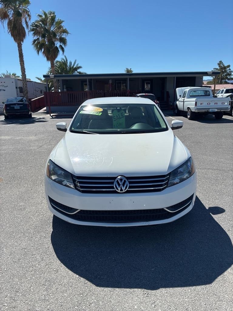 Volkswagen Passat 2.5L SE AT 2013