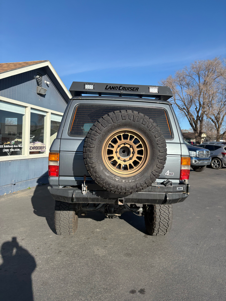 Toyota Land Cruiser  1988