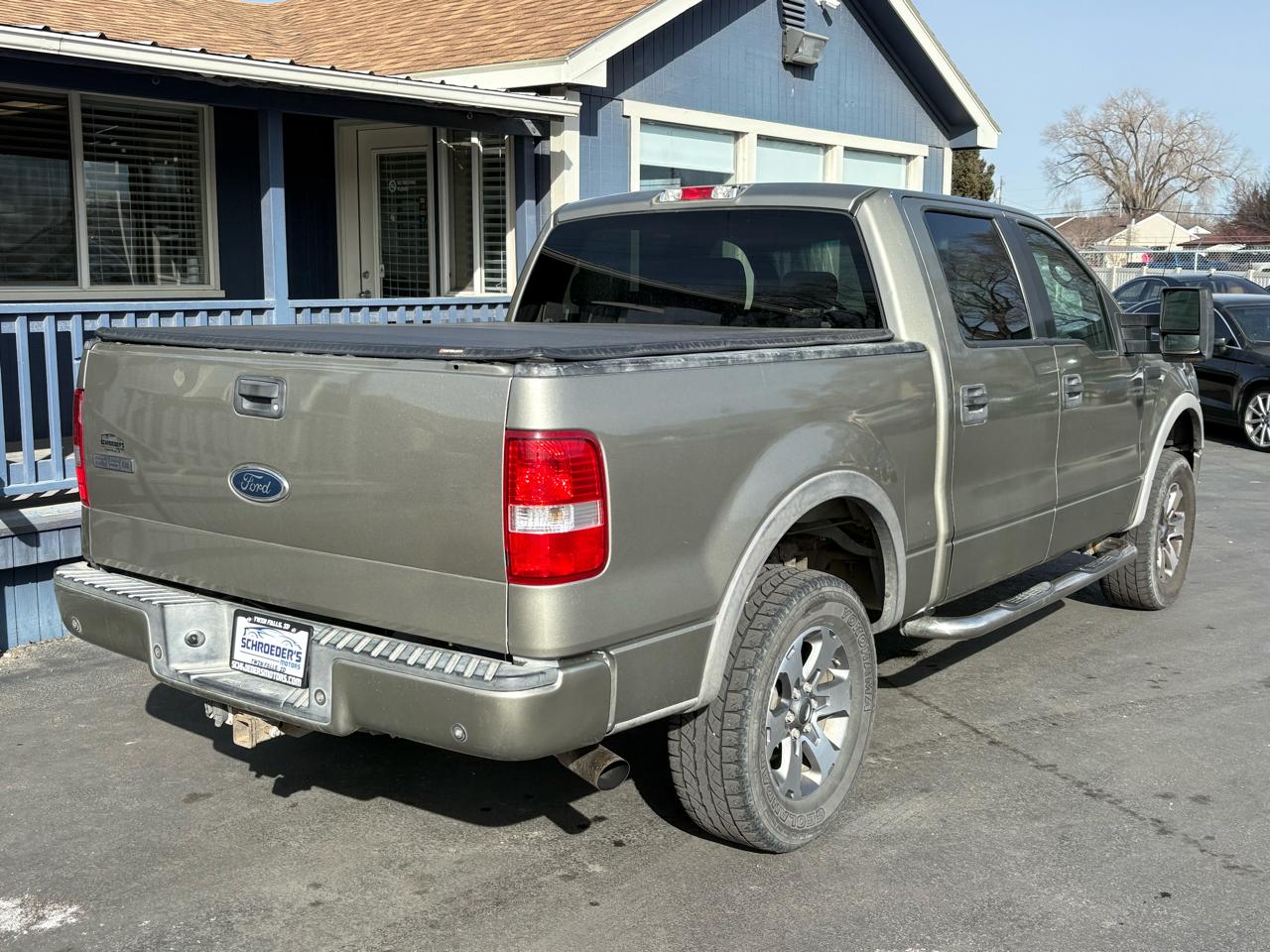 Ford F-150 SuperCrew 139" King Ranch 4WD 2005