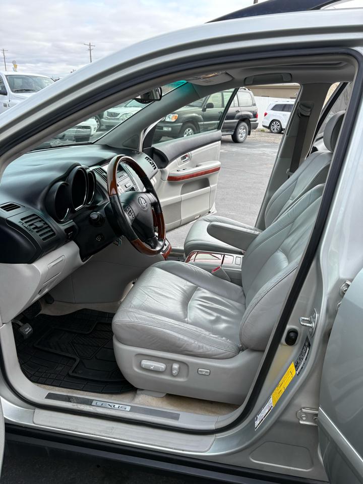 Lexus RX 330 4dr SUV AWD 2004