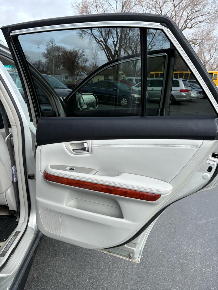 Lexus RX 330 4dr SUV AWD 2004